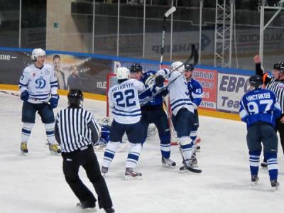 ХК «Рязань» дома выиграл у «Динамо» из Балашихи